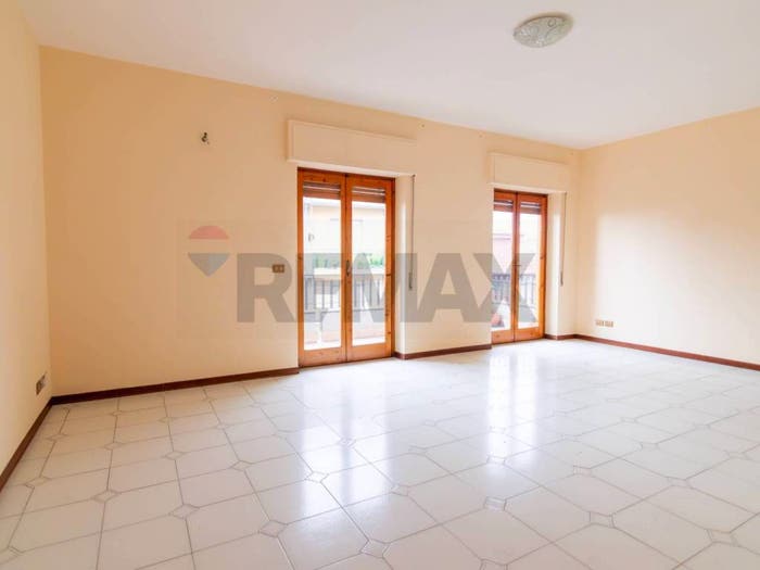 Appartamento quadrilocale in vendita in Via Sciarelle, Ospedale Sciarelle Aci Platani, Acireale