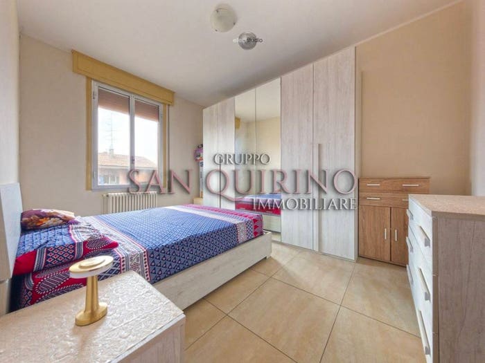 Appartamento trilocale in vendita in via ariosto, Centro, Guastalla