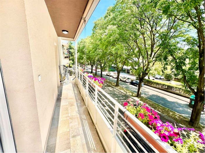 Appartamento con 5 locali in vendita in Ristrutturato a nuovo classe A Camere e Garage, Centro Storico, Imola