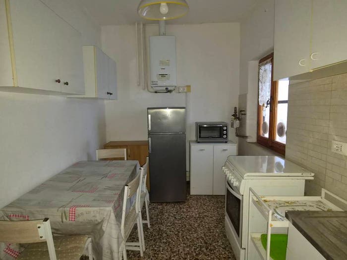Appartamento quadrilocale in vendita in Piazza San Silvestro, Landi, Pisa