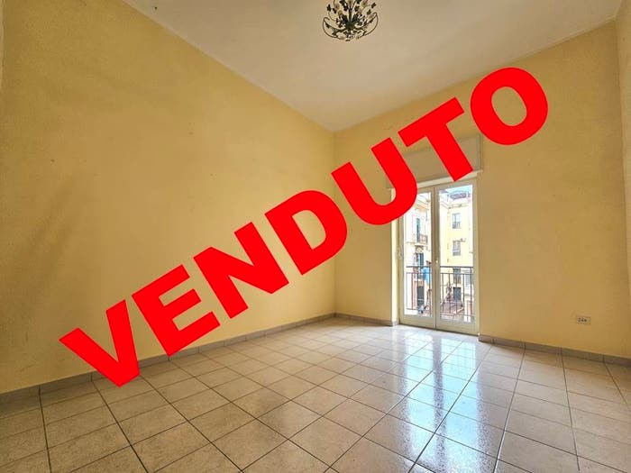 Appartamento bilocale in vendita in Via Rodolfo Morandi, Bagnoli, Napoli