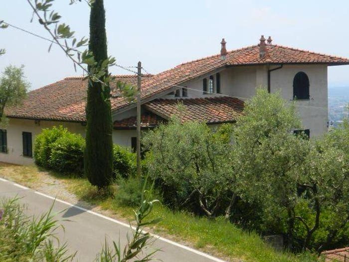 Casa con 6 locali in vendita in Via Giuseppe Verdi, Uzzano