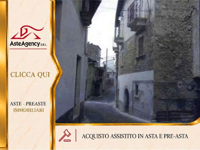 Appartamento trilocale in vendita in Via Garibaldi, Castelnuovo, San Pio delle Camere