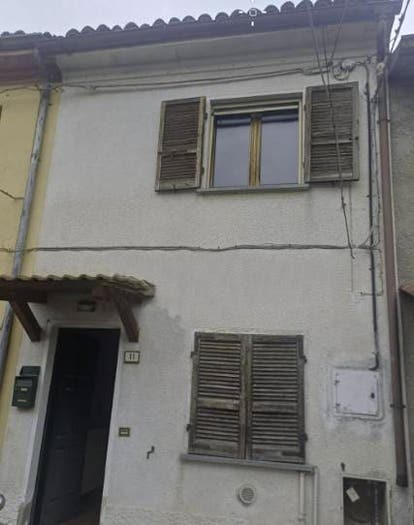 Casa trilocale in vendita in Via Emilia Piacentina, Centro, Castel San Giovanni