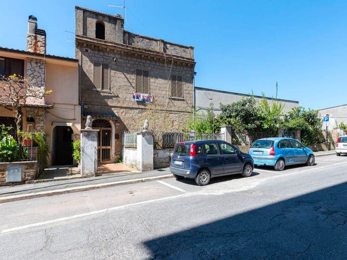 Appartamento trilocale in vendita in Via Domenico Benedetti, Centro, Morlupo