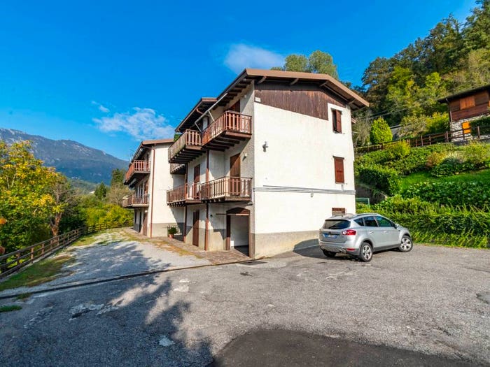 Appartamento monolocale in vendita in Via Antonio Locatelli, Sant'Omobono Terme