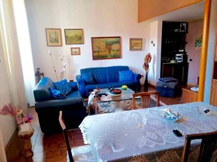 Appartamento con 6 locali in vendita in Via Rismondo, Adriatico, Ancona