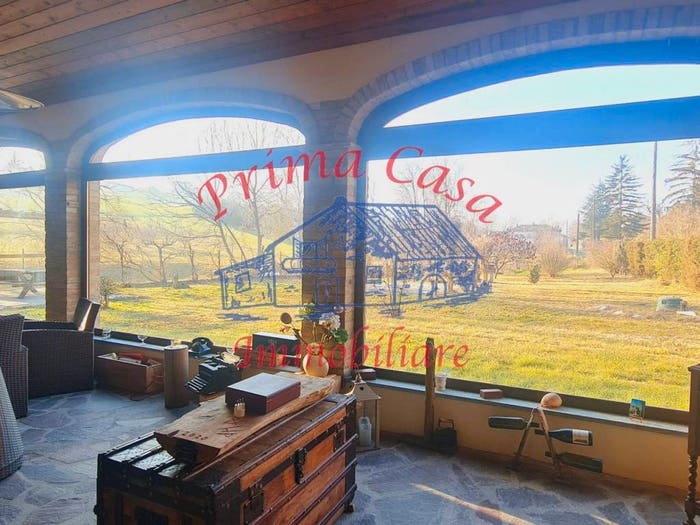 Casa con 6 locali in vendita in Strada Convento Tinella, Costigliole d'Asti