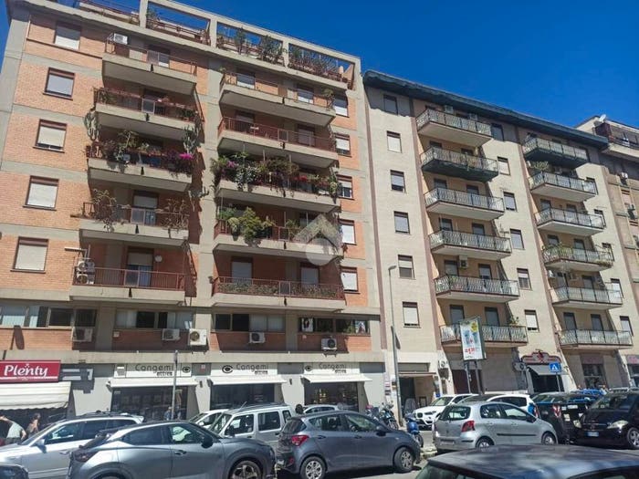 Appartamento con 6 locali in vendita in Via don orione, Montepellegrino, Palermo