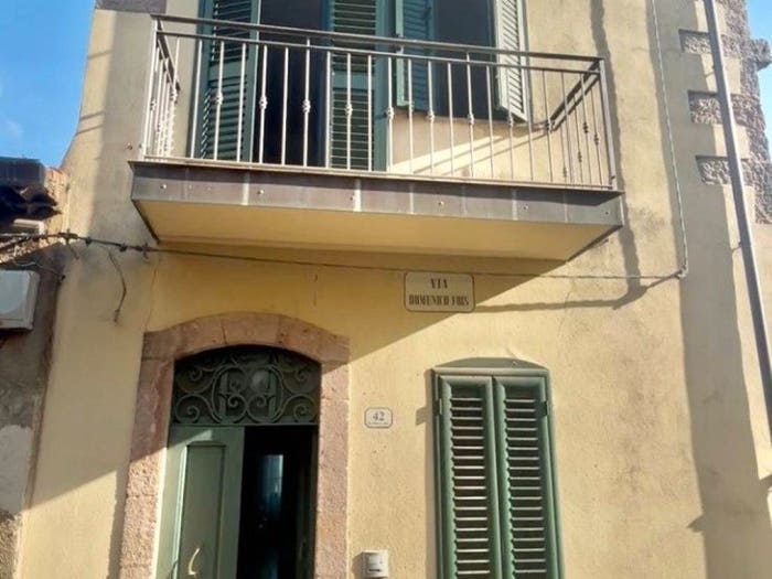 Casa con 6 locali in vendita in Via Domenico Fois, Centro, Bortigali