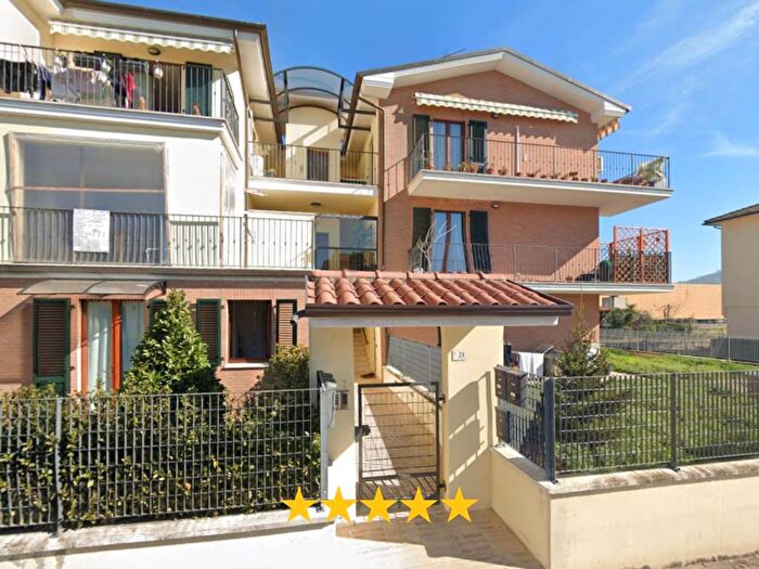 Appartamento quadrilocale in vendita in Via Ludovico Spagnolini, Campiglione, Fermo
