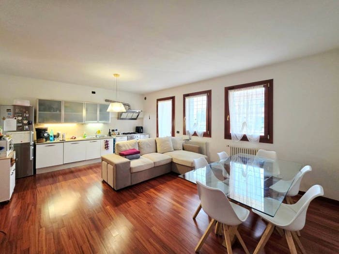 Appartamento trilocale in vendita in Via San Luigi Orione, Borgo Veneto