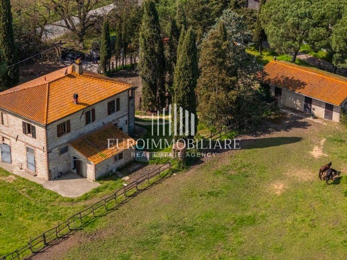 Casa quadrilocale in vendita in Località Marchetti, I Cuffi Marchetti, Castiglione del Lago