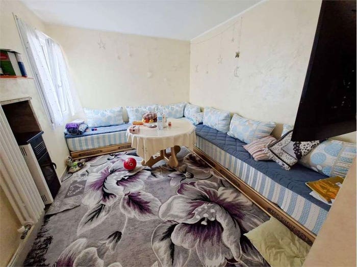 Casa quadrilocale in vendita in VIA CESARE BATTISTI, Semicentro, Este