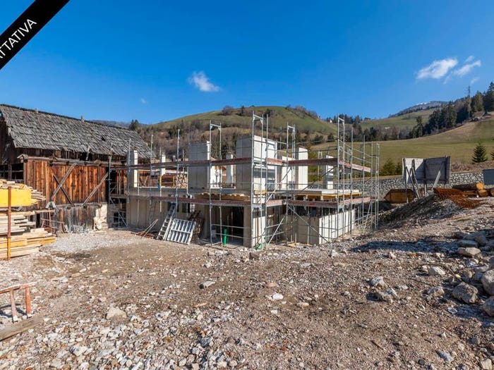 Appartamento trilocale in vendita in Strada Mantëna, San Vigilio, Marebbe