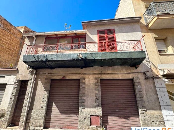 Casa trilocale in vendita in Via Domenico Quattrociocchi, Centro, Bagheria
