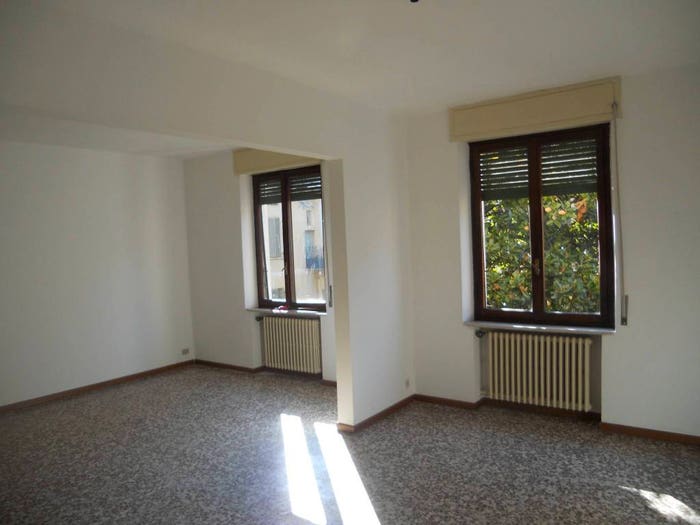 Appartamento quadrilocale in vendita in Piazza Risorgimento, Piazza Castello, Cremona