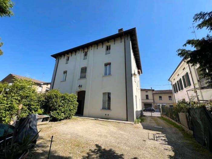 Appartamento quadrilocale in vendita in Via Emilia Interna, Centro, Castel Bolognese