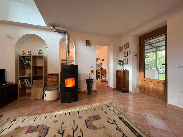 Casa quadrilocale in vendita in Ovada