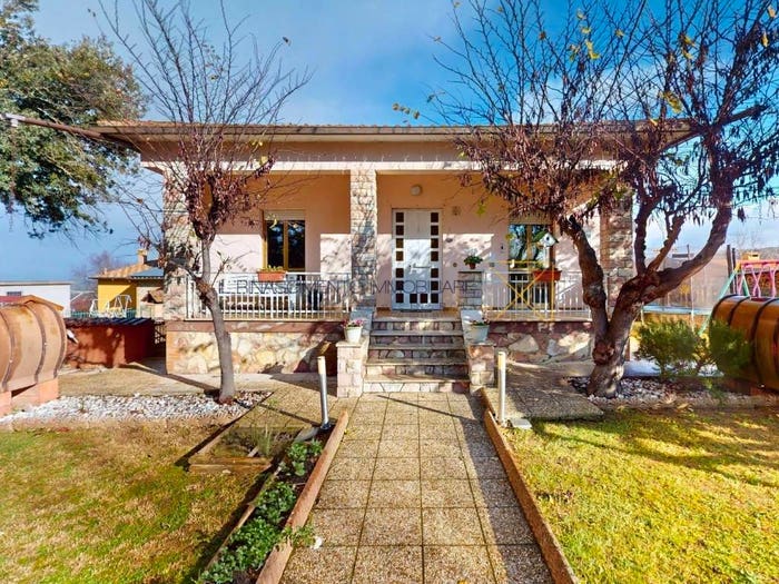 Casa con 5 locali in vendita in Via Acquasanta, Piedicolle, Collazzone