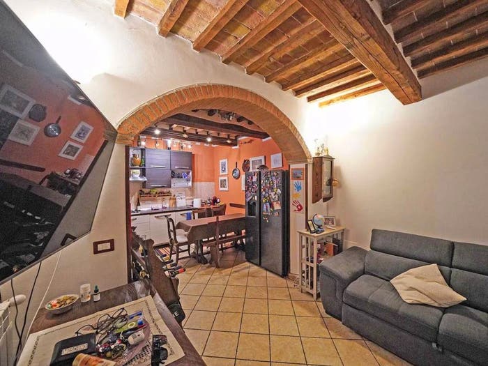 Casa trilocale in vendita in Via Quattro Cerri No Number, Castel del Piano