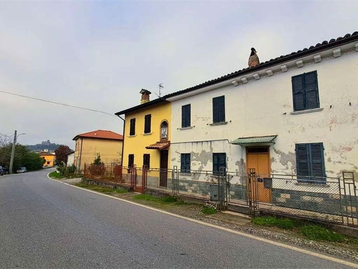 Casa trilocale in vendita in Centro, Montalto Pavese