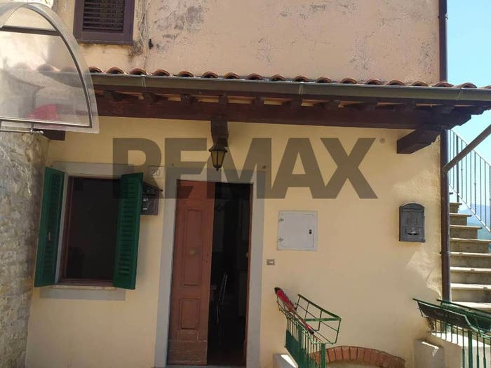 Appartamento quadrilocale in vendita in Località Centro Terrossola, Terrossola, Bibbiena