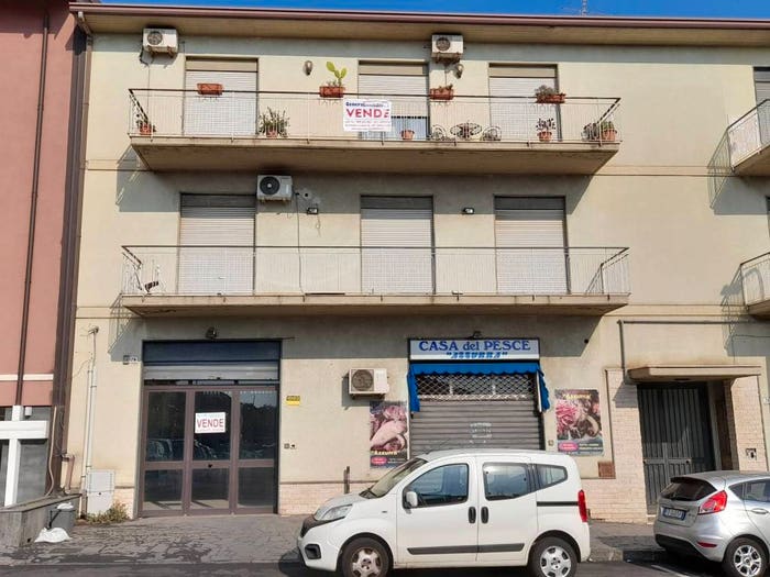 Appartamento quadrilocale in vendita in Via Fiume, Centro, Belpasso
