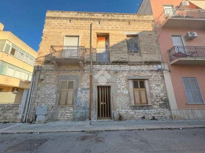 Casa bilocale in vendita in Via Del Pesco, Centro, Trapani