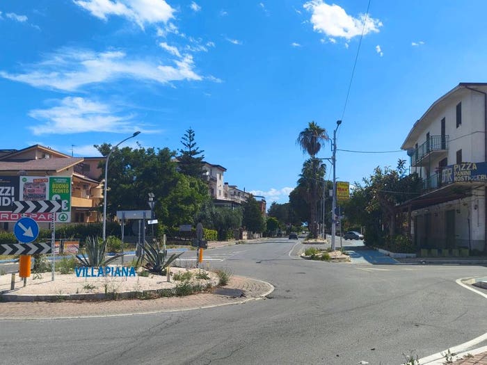 Appartamento quadrilocale in vendita in Via Madonna del Piano, Villapiana Lido, Villapiana