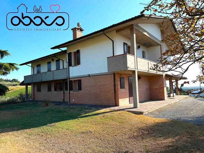 Casa quadrilocale in vendita in Via San Mauro, Settecrociari, Cesena
