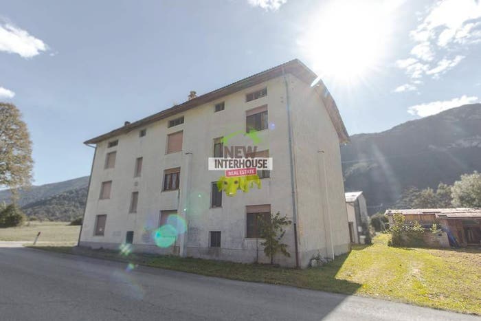 Casa con 6 locali in vendita in Via Pinedo, Pinedo, Claut