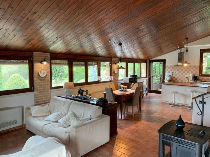 Casa con 5 locali in vendita in VIA SAN TOMMASO, Centro, Petriano