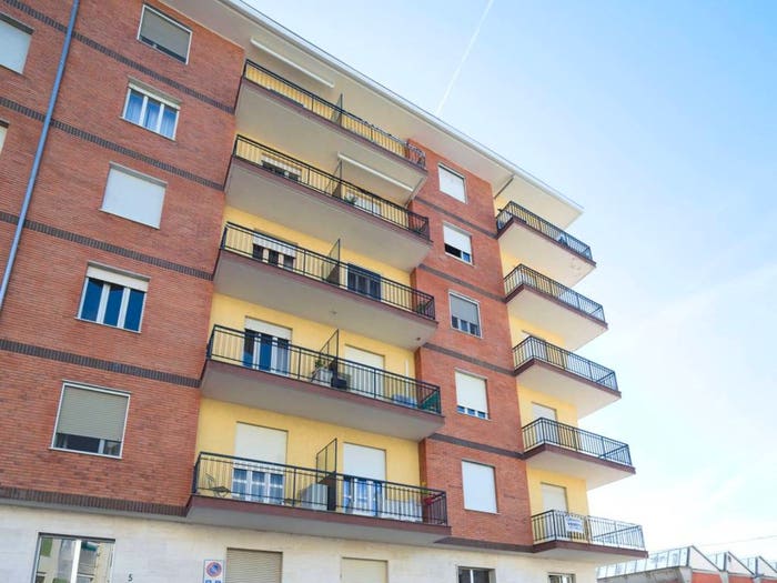 Appartamento trilocale in vendita in Via Giugno, Borgaretto, Beinasco