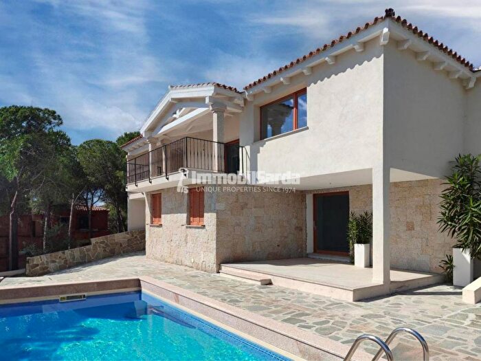Casa con 6 locali in vendita in Via Donatello, Porto San Paolo, Loiri Porto San Paolo