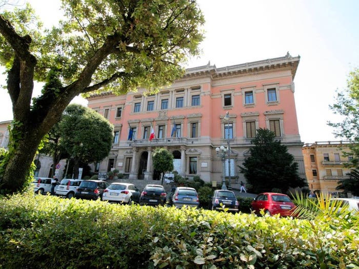 Appartamento trilocale in vendita in Corso Matteotti, MontecatiniTerme