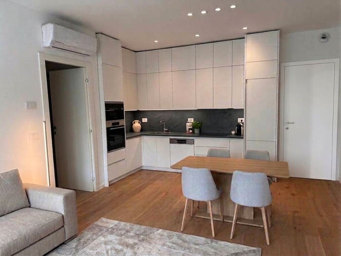 Appartamento trilocale in vendita in Via Francesco Brioschi, Pezzotti Meda, Milano