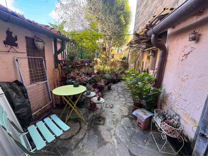Appartamento trilocale in vendita in Via Sant'Andrea, San Francesco, Pisa