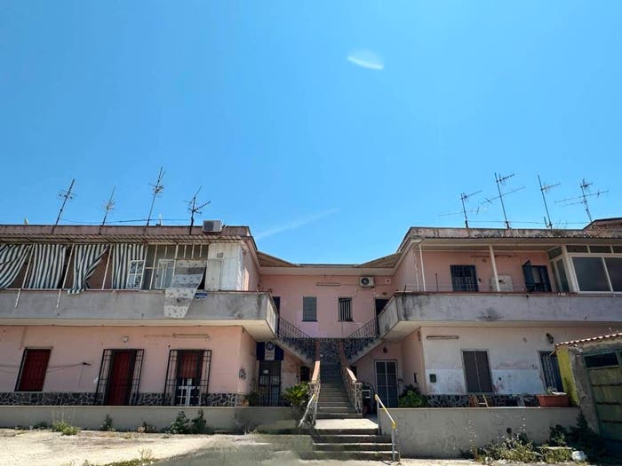 Appartamento bilocale in vendita in Via Conte di Pianura, Massa di Somma