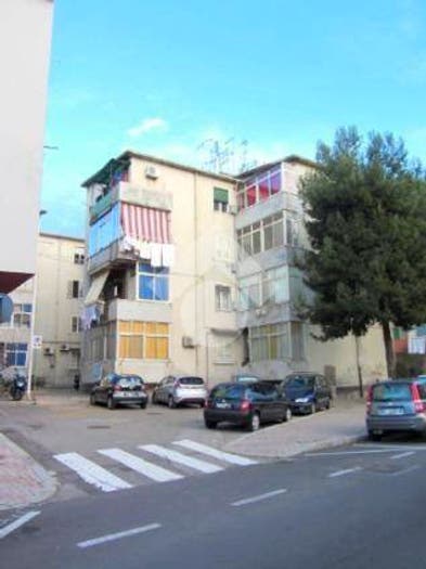 Appartamento trilocale in vendita in Via flumentepido, Is Mirrionis, Cagliari