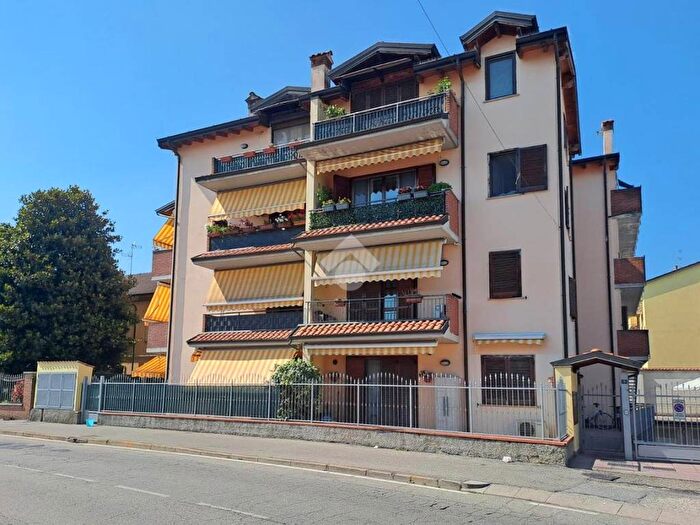 Appartamento bilocale in vendita in Via Dante, Centro, Zelo Buon Persico