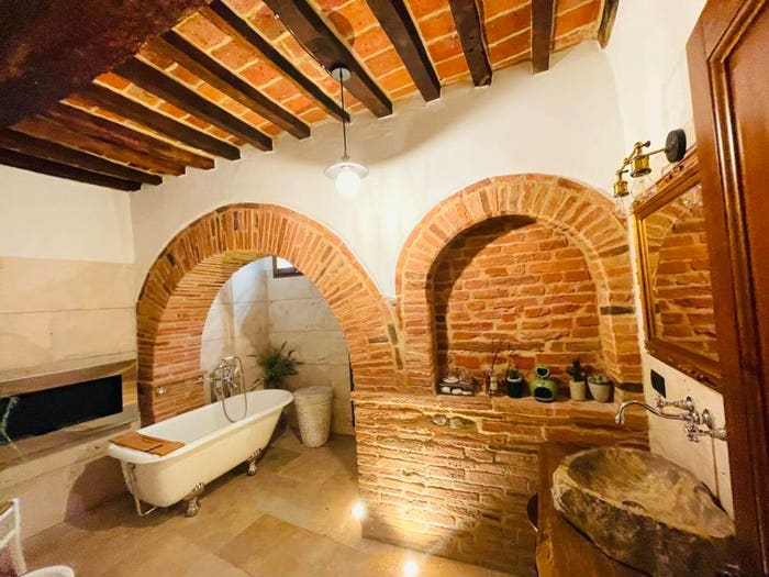 Appartamento con 5 locali in vendita in Via Ruga di Sotto, Valiano, Montepulciano