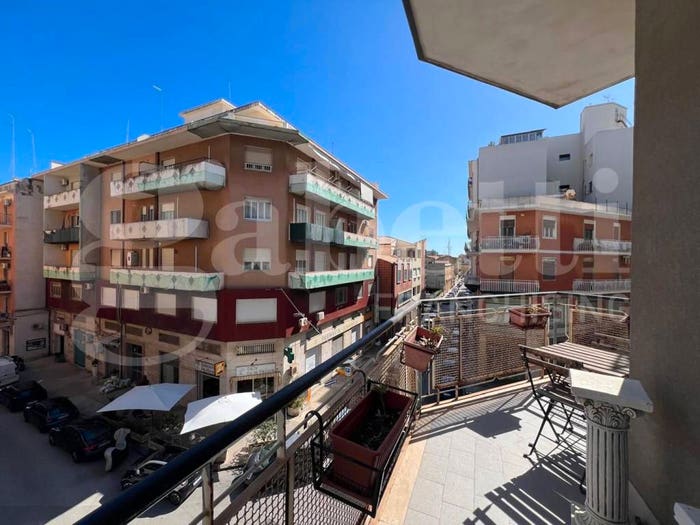 Appartamento con 5 locali in vendita in Via monsignor carabelli, Gelone Cadorna, Siracusa