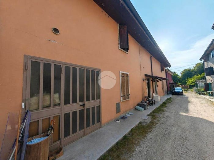 Casa con 5 locali in vendita in Via Bastia, Cavalcaselle, Castelnuovo del Garda