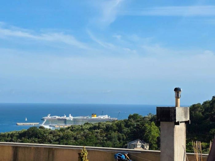 Appartamento quadrilocale in vendita in Via Collette, Albissola Marina