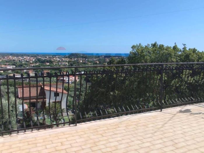 Casa con 5 locali in vendita in Centro, Minturno