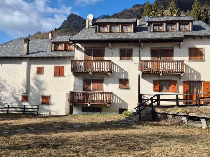 Appartamento trilocale in vendita in Via Rocca d'Aveto, Rocca D'aveto, Santo Stefano d'Aveto