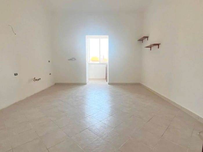 Appartamento trilocale in vendita in Corso San Giovanni a Teduccio, San Giovanni a Teduccio, Napoli