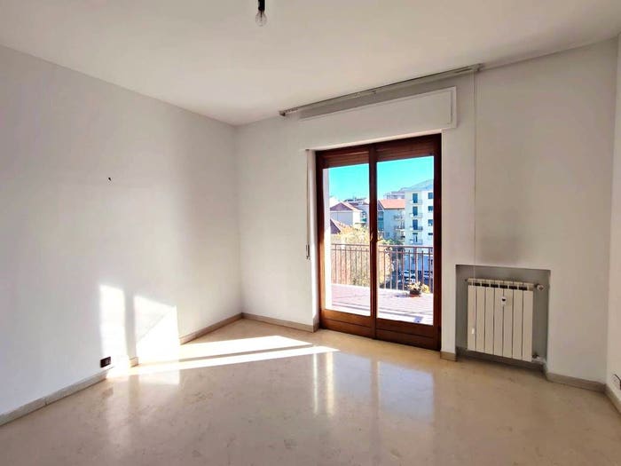 Appartamento con 5 locali in vendita in Pista, Alessandria