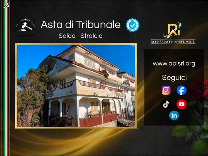Appartamento quadrilocale in vendita in Viale San Lorenzo, Centro, San Nicola Manfredi